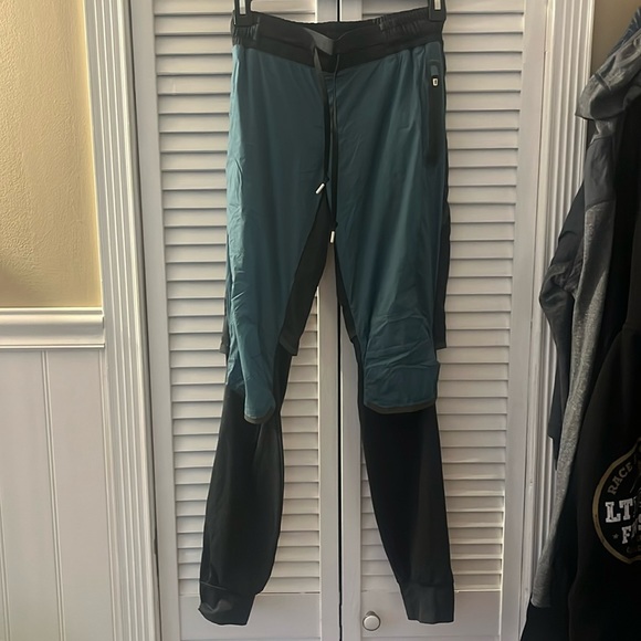 On Running - The Running Pant - Picture 2 of 7